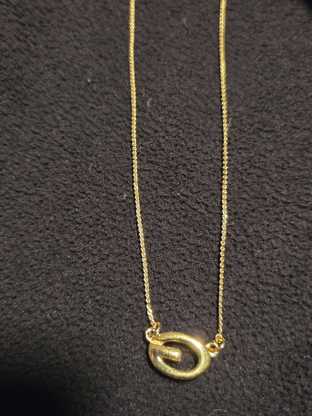 Givenchy Shiny Gold Loop Link Necklace